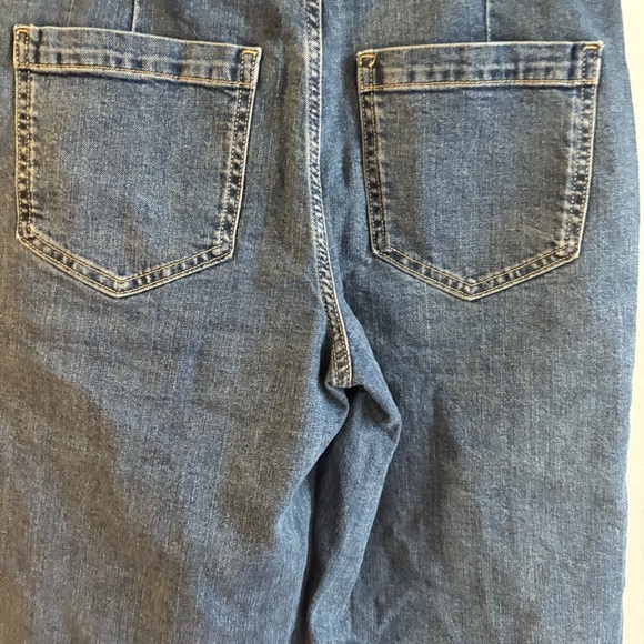 Gap High Rise Wide-Leg Crop Stretch Denim jeans size 8/29R FLAW READ DESCRIPTION - Picture 7 of 15